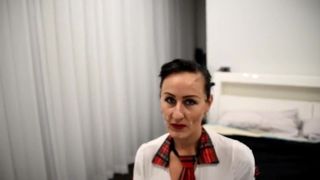 Приёмный сын наслаждается отменным отсосом хера от зрелой мамаши